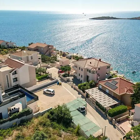 Le Soleil * Rogoznica (Sibenik-Knin)